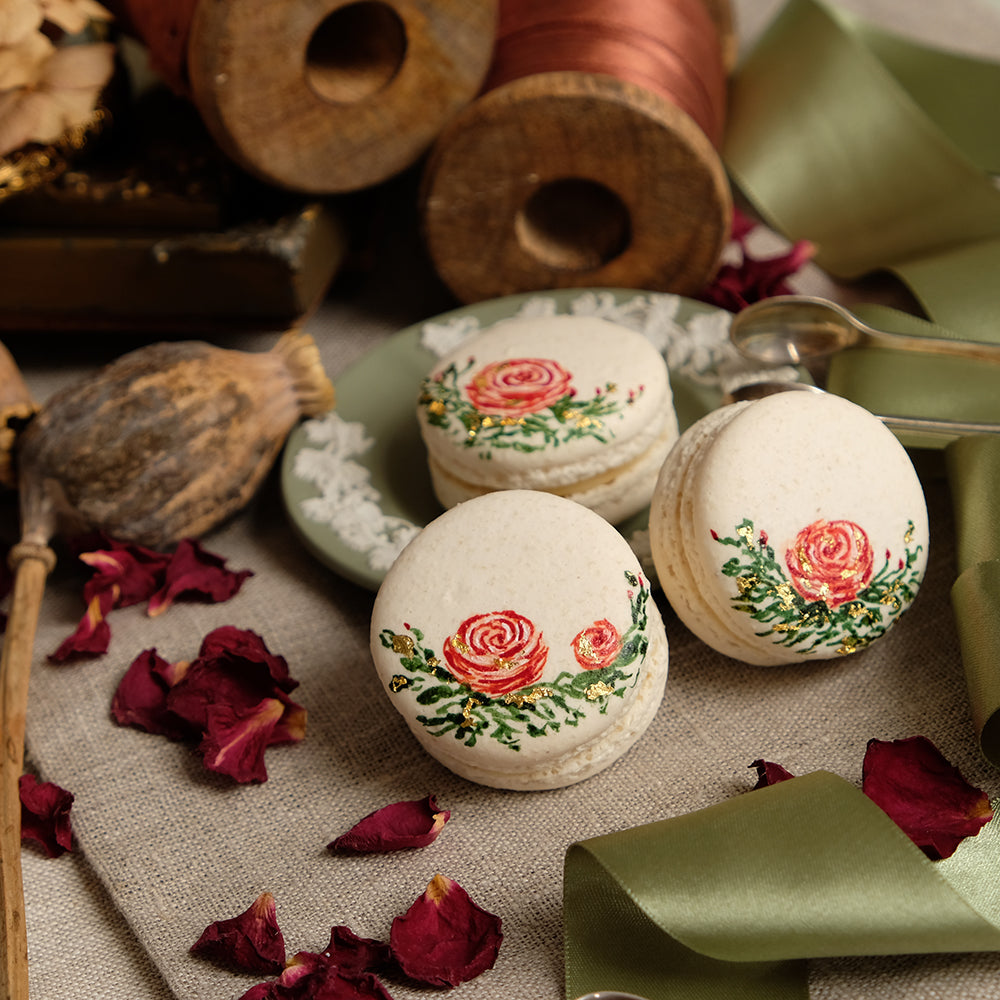 The Queen of Flowers - Emma Dodi Cakes