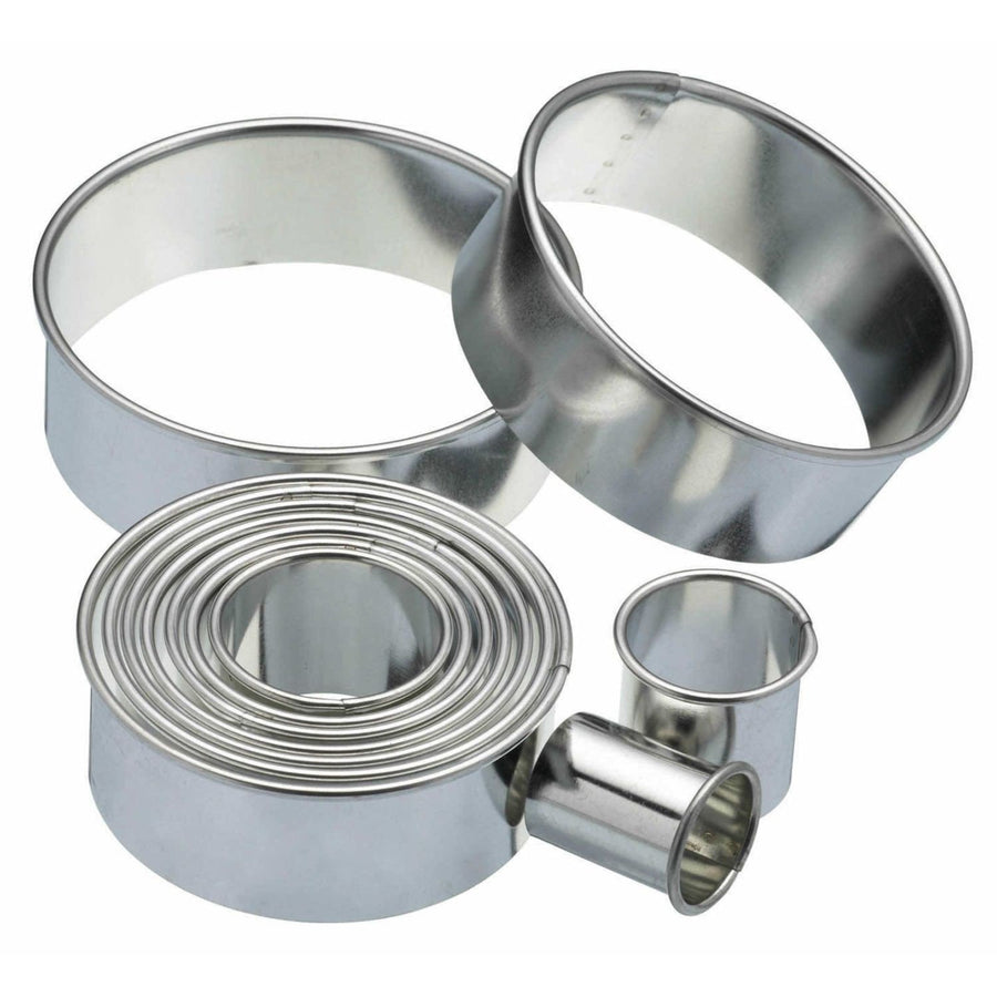 Plain Round Pastry Cutters (Set of 11) - Emma Dodi Cakes
